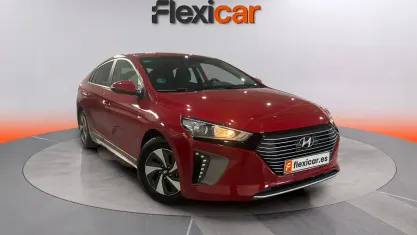 Usado Hyundai Ioniq 141 CV (103 kW) 2019 Rojo Utilitario