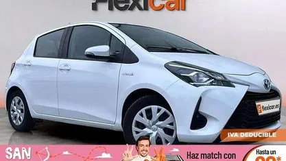 Usado Toyota Yaris Hybrid 101 CV (74 kW) 2019 Berlina