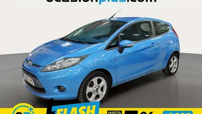 Usado Ford Fiesta Trend 97 CV (71 kW) 2009 Azul Utilitario