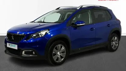 Usado Peugeot 2008 Signature Sky 110 CV (80 kW) 2019 SUV