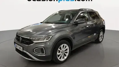 Usado VW T-Roc Life 116 CV (85 kW) 2024 Gris SUV
