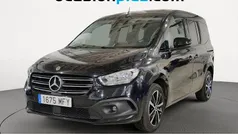 Negro Usado 2023 Mercedes 180 Berlina | 24.082 € (Precio justo)
