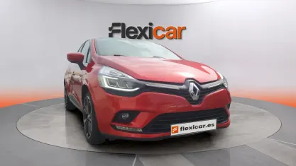 Usado Renault Clio IV Zen 91 CV (66 kW) 2019 Rojo Berlina