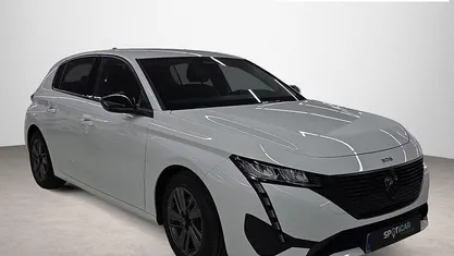 Käytetty Peugeot 308 Active 130 HP (95 kW) 2022 Valkoinen Sedan