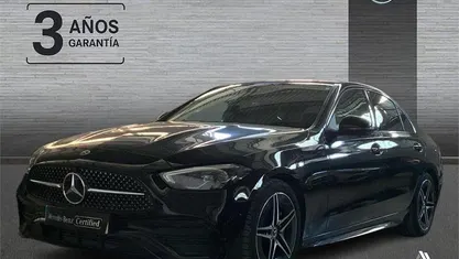 Usado Mercedes C200 AMG line 163 CV (119 kW) 2024 Berlina