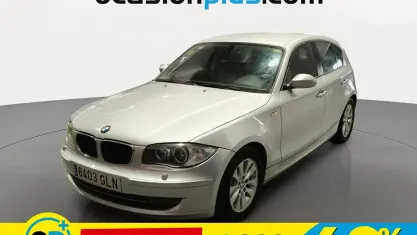 Usado BMW 118 143 CV (105 kW) 2009 Gris Utilitario