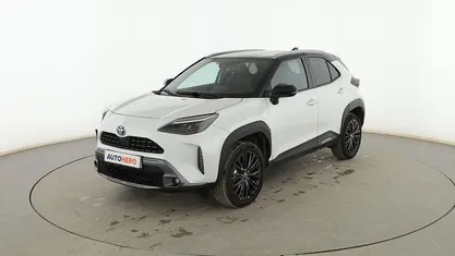 Usado Toyota Yaris Cross 116 CV (85 kW) 2022 Blanco SUV