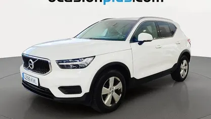 Usado Volvo XC40 190 CV (139 kW) 2018 Blanco SUV