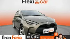 Gris Usado 2022 Toyota Yaris Edition Berlina | 17.590 € (Precio justo)
