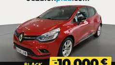 Rojo Usado 2016 Renault Clio IV LIMITED Utilitario | 10.150 € (Precio justo)