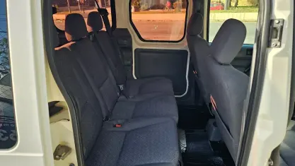 Usado Ford Transit Connect S 90 CV (66 kW) 2006 Blanco Monovolumen