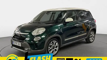 Usado Fiat 500L Trekking 105 CV (77 kW) 2015 Verde Monovolumen