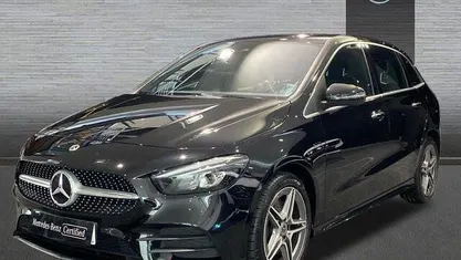 Usado Mercedes B250e AMG line 218 CV (160 kW) 2021 Negro Monovolumen