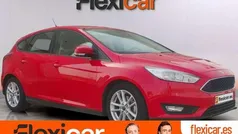 Usado 2015 Ford Focus Trend Utilitario | 8890 € (Precio justo)