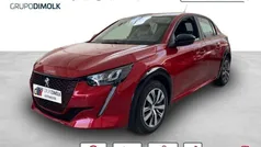 Rojo Usado 2023 Peugeot e-208 Active Utilitario | 22.900 € (Precio justo)