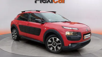 Rojo Usado 2016 Citroën C4 Feel Berlina | 6990 € (Buen precio)