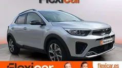 Gris Usado 2023 Kia Stonic GT-Line SUV | 18.190 € (Precio justo)