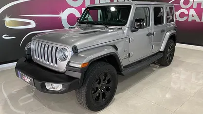 Usado Jeep Wrangler Sahara 200 CV (147 kW) 2019 Gris SUV
