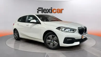 Usado BMW 116 116 CV (85 kW) 2022 Blanco Utilitario
