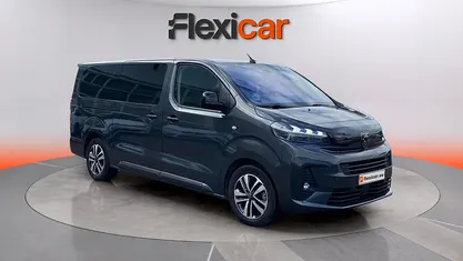 Usado Peugeot Traveller Business-Line 180 CV (132 kW) 2024 Gris Monovolumen