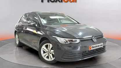 Usado 2022 VW Golf Life Berlina | 20.990 € (Super precio)