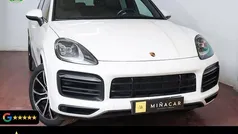 Blanco Usado 2019 Porsche Cayenne SUV | 52.890 € (Buen precio)