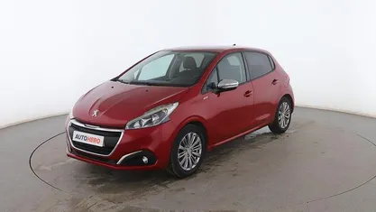 Usado 2018 Peugeot 208 Style Utilitario | 8599 € (Precio justo)