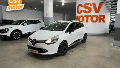 Usado Renault Clio Dynamique 90 CV (66 kW) 2016 Blanco Familiar