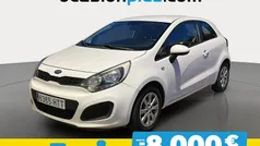 Usado 2013 Kia Rio Berlina | 8300 € (Precio justo)