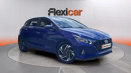 Begagnad Hyundai i20 101 HK (74 kW) 2021 Blå Halvkombi