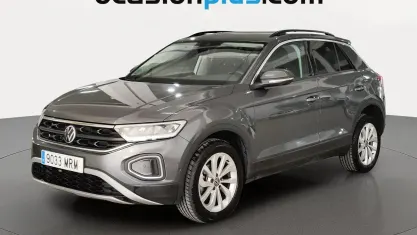 Usado VW T-Roc Life 110 CV (80 kW) 2024 Gris SUV