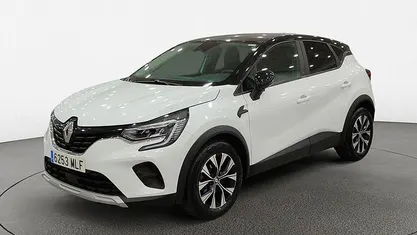 Usado Renault Captur Evolution 145 CV (106 kW) 2023 Blanco SUV