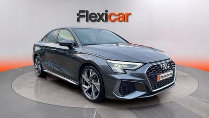 Usado Audi A3 S-Line 150 HP (110 kW) 2023 Cinzento Sedan