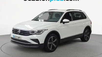 Usado VW Tiguan Life 245 CV (180 kW) 2023 Blanco SUV