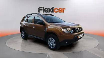 Usado Dacia Duster Comfort 116 CV (85 kW) 2019 Amarillo SUV