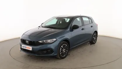 Usado Fiat Tipo Life 131 CV (96 kW) 2024 Azul Berlina