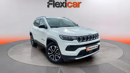 Käytetty Jeep Compass Limited 190 HP (139 kW) 2023 Valkoinen Katumaasturi