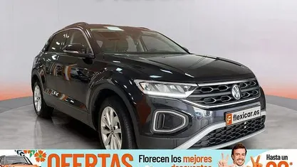 Usado VW T-Roc Life 150 CV (110 kW) 2023 SUV