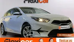 Blanco Usado 2022 Kia Ceed Berlina | 16.490 € (Precio justo)