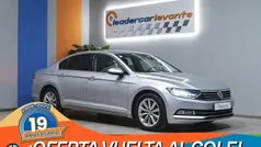 Gris Usado 2016 VW Passat Advance Berlina | 16.400 € (Precio justo)