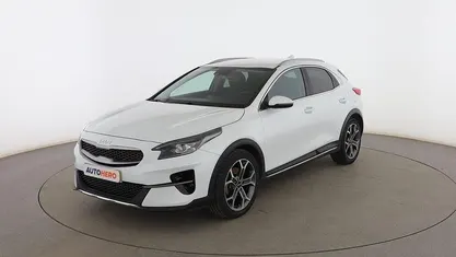 Blanco Usado 2022 Kia XCeed SUV | 17.099 € (Buen precio)
