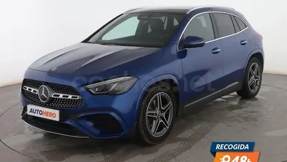 Usado Mercedes GLA200 AMG line 150 CV (110 kW) 2024 Azul SUV