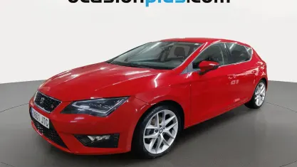 Occasion Seat Leon FR 150 PK (110 kW) 2016 Rood Hatchback