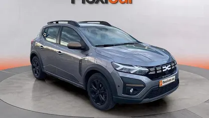 Usado 2025 Dacia Sandero Extreme Berlina | 14.890 € (Buen precio)