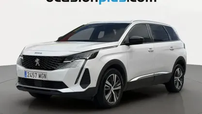 Używany Peugeot 5008 Allure 131 KM (96 kW) 2023 Biały SUV