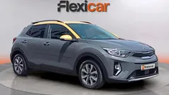 Gris Usado 2021 Kia Stonic SUV | 13.290 € (Buen precio)
