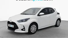 Blanco Usado 2023 Toyota Yaris Active Utilitario | 14.991 € (Precio justo)