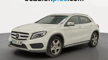 Usado Mercedes GLA220 AMG line 177 CV (130 kW) 2016 Blanco SUV