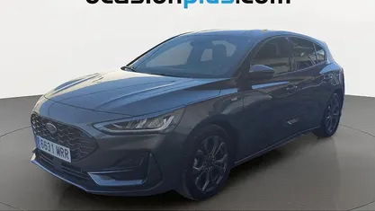Usado Ford Focus ST-Line 155 CV (114 kW) 2024 Gris Utilitario