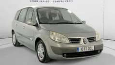 Beige Usado 2004 Renault Scénic II Privilege Monovolumen | 3610 € (Precio justo)